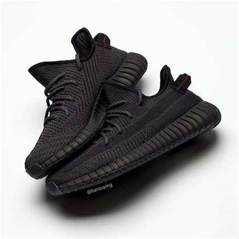 yeezy zwart adidas|adidas yeezy shoes clearance.